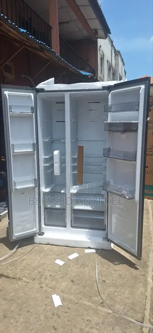 Hisense Inverter Side by Side Fridge With Dispenser (529l)