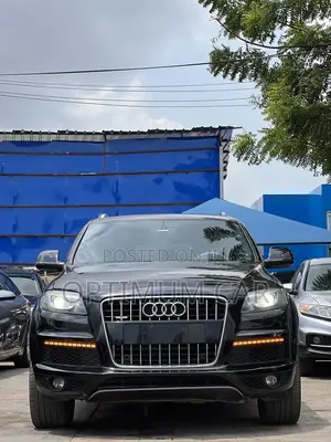 Audi Q7 2014 Black