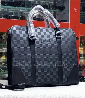 Photo - Louis Vuitton Men’S Handbag