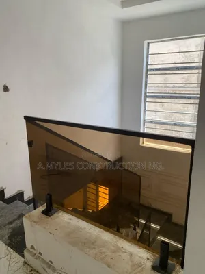 Handrail Tinted Glass