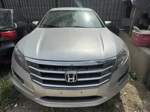 Honda Accord Crosstour 2011 Silver