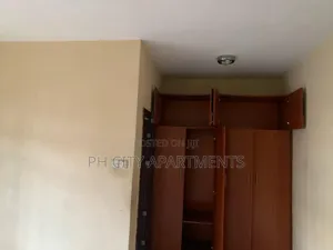 3bdrm Duplex in Farm Road 2, Port-Harcourt for rent