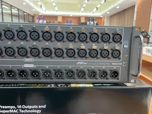 Behringer S32 Digital Snake Stage Box