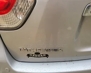 Nissan Pathfinder SL 4x4 2013 Silver