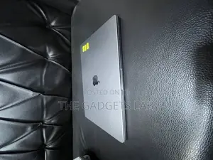 Laptop Apple MacBook Pro 16GB Apple M1 Pro SSD 512GB