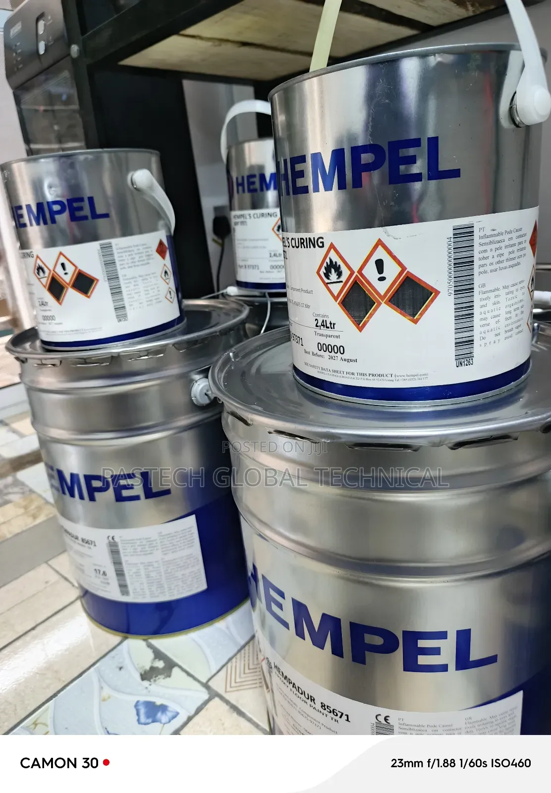 Hempel Hempadur 85671 (Ral7035)