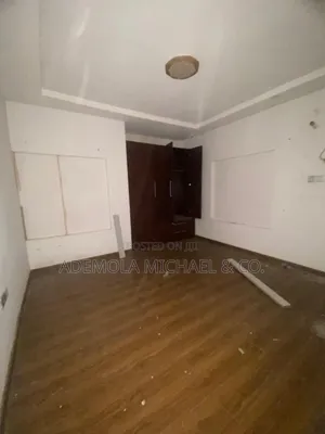 4bdrm Duplex in Wuse for rent