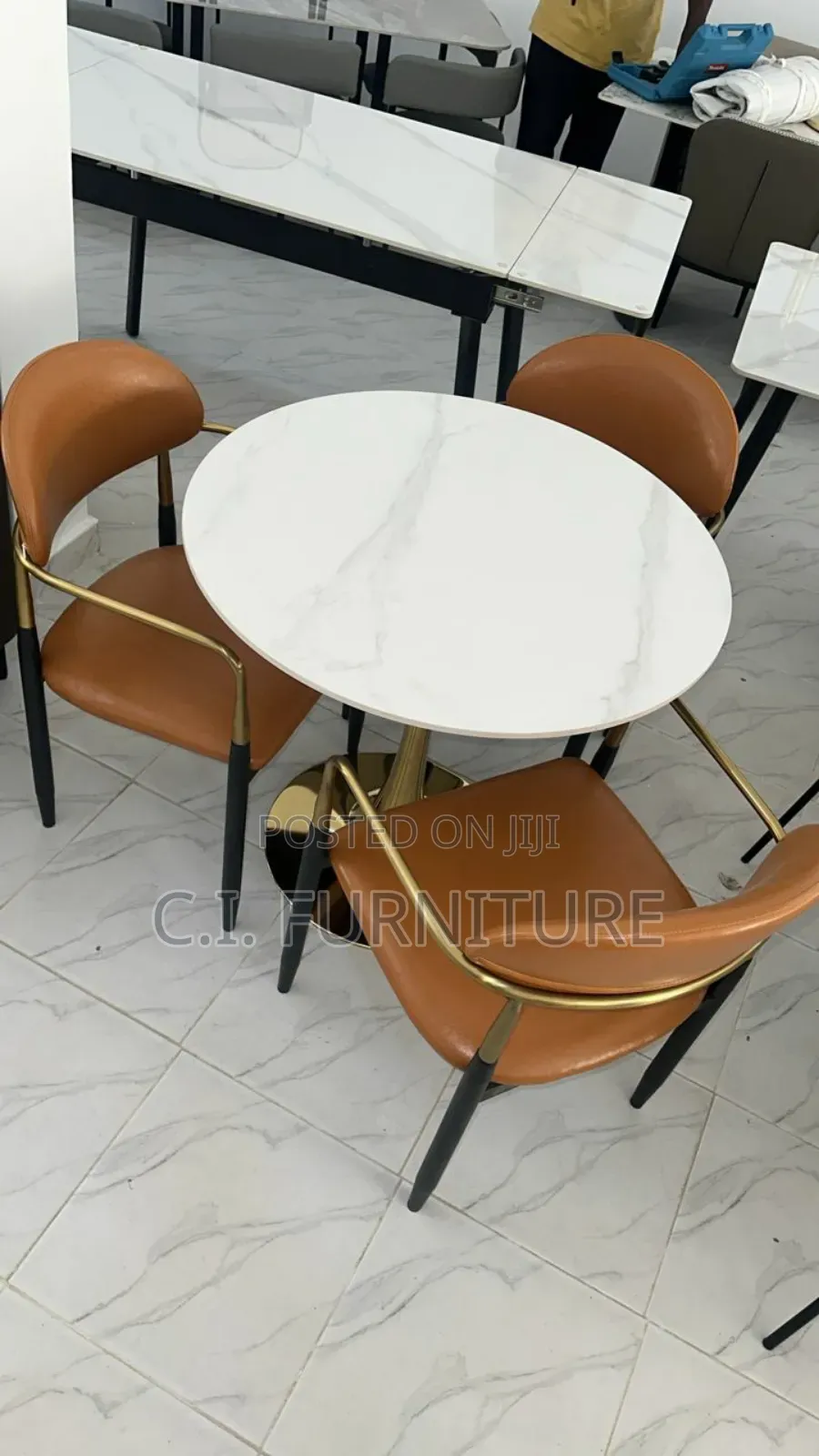 Good Table With Chair for Dining Set