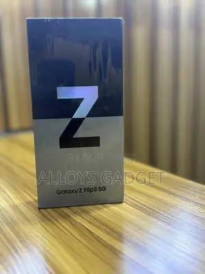 New Samsung Galaxy Z Flip 3 128 GB Black