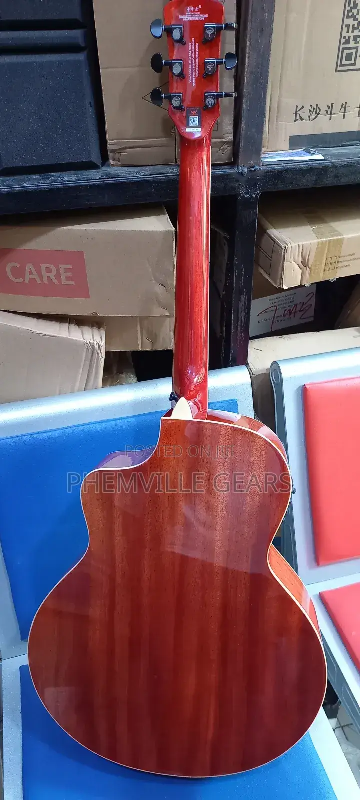 Bullfighter Seminar Acoustic Guitar