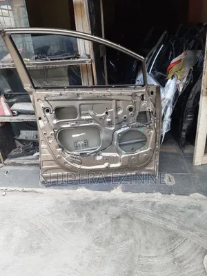 Toyota Venza 2010 Model Front Door Left Side