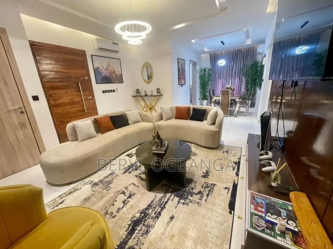 Sharp 2 Bedroom Apartment Ikate