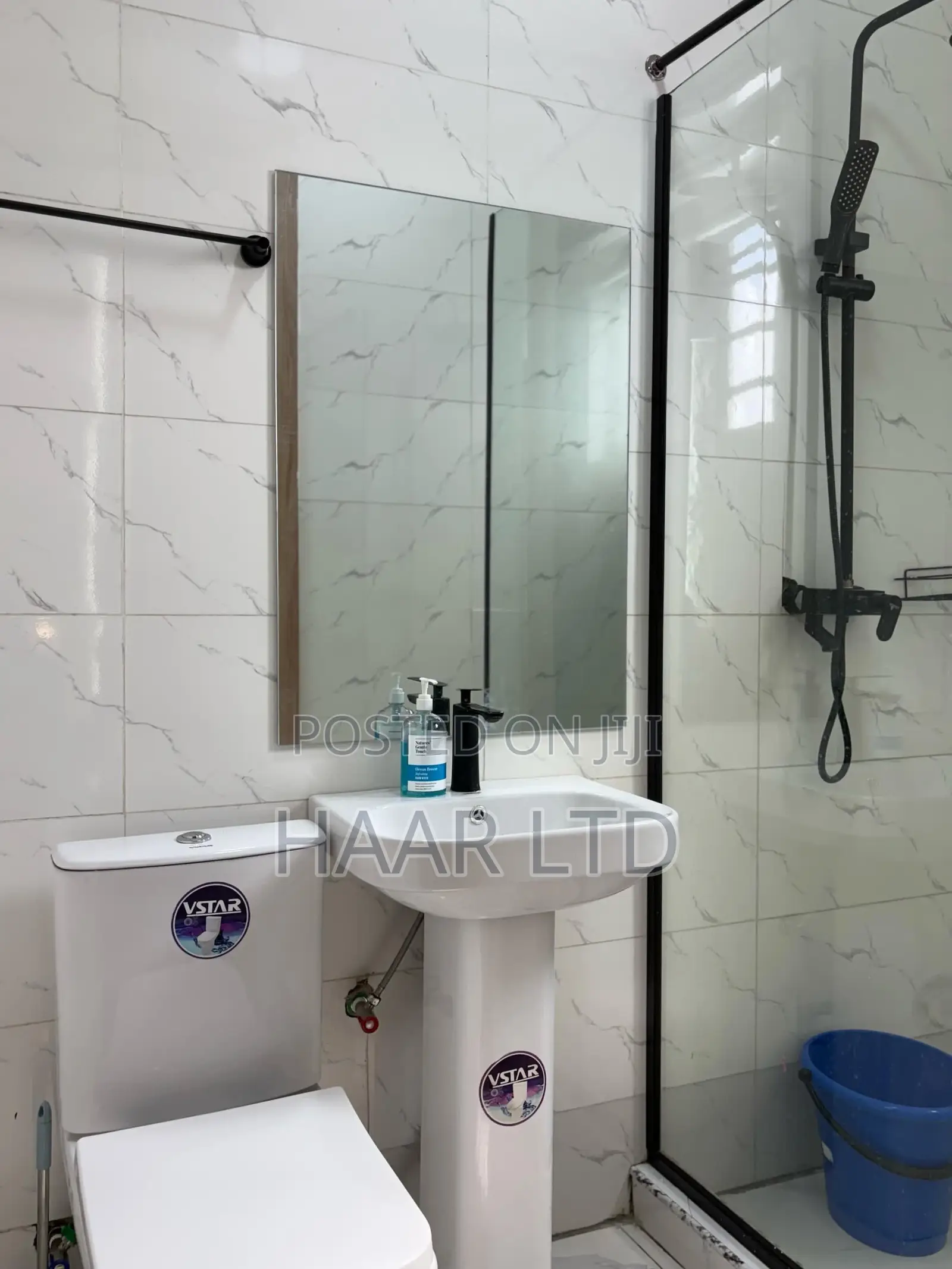 Beautiful and Luxurious 2 Bedroom Apartment.