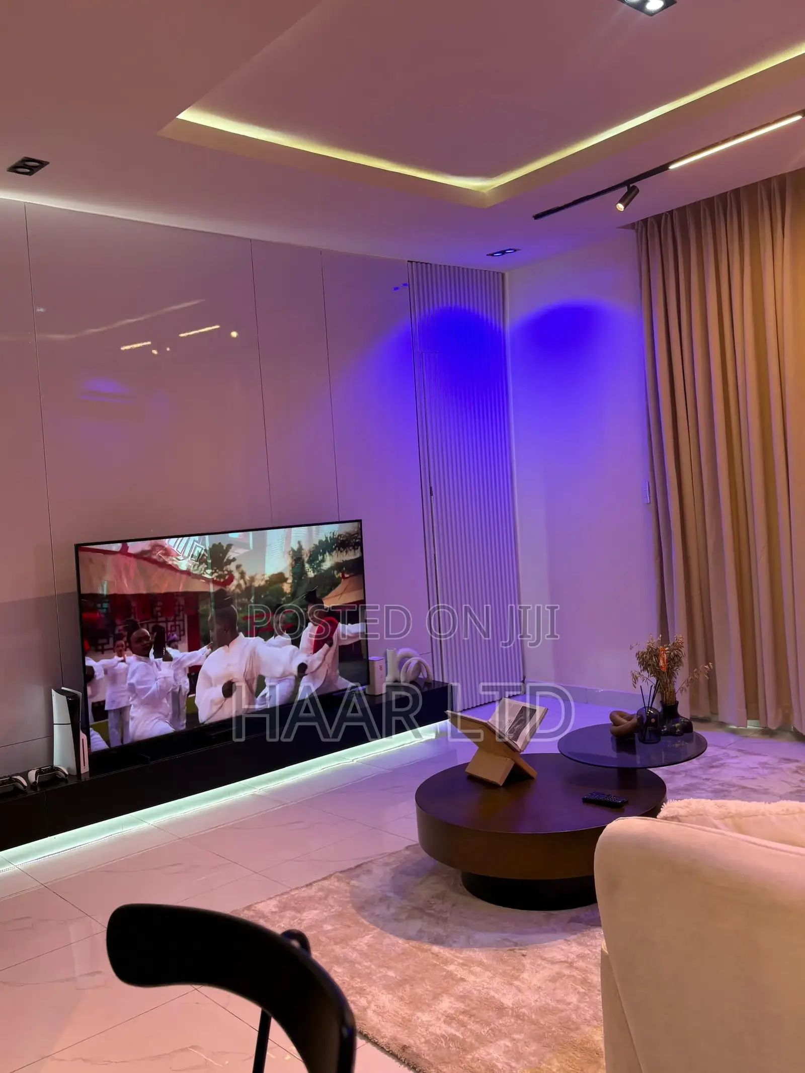 Beautiful and Luxurious 2 Bedroom Apartment.