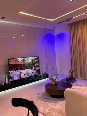 Beautiful and Luxurious 2 Bedroom Apartment.
