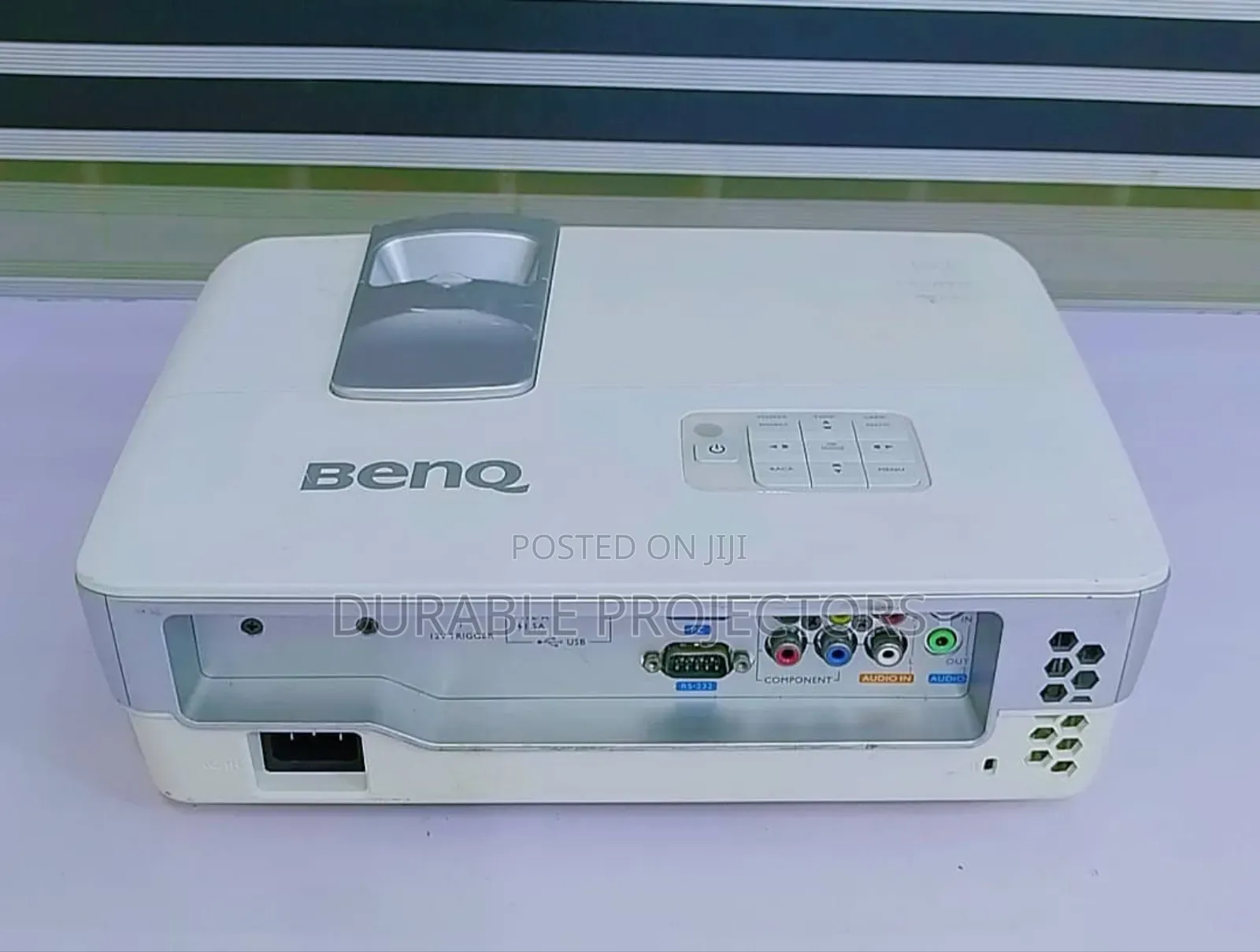 Daylight Projectors