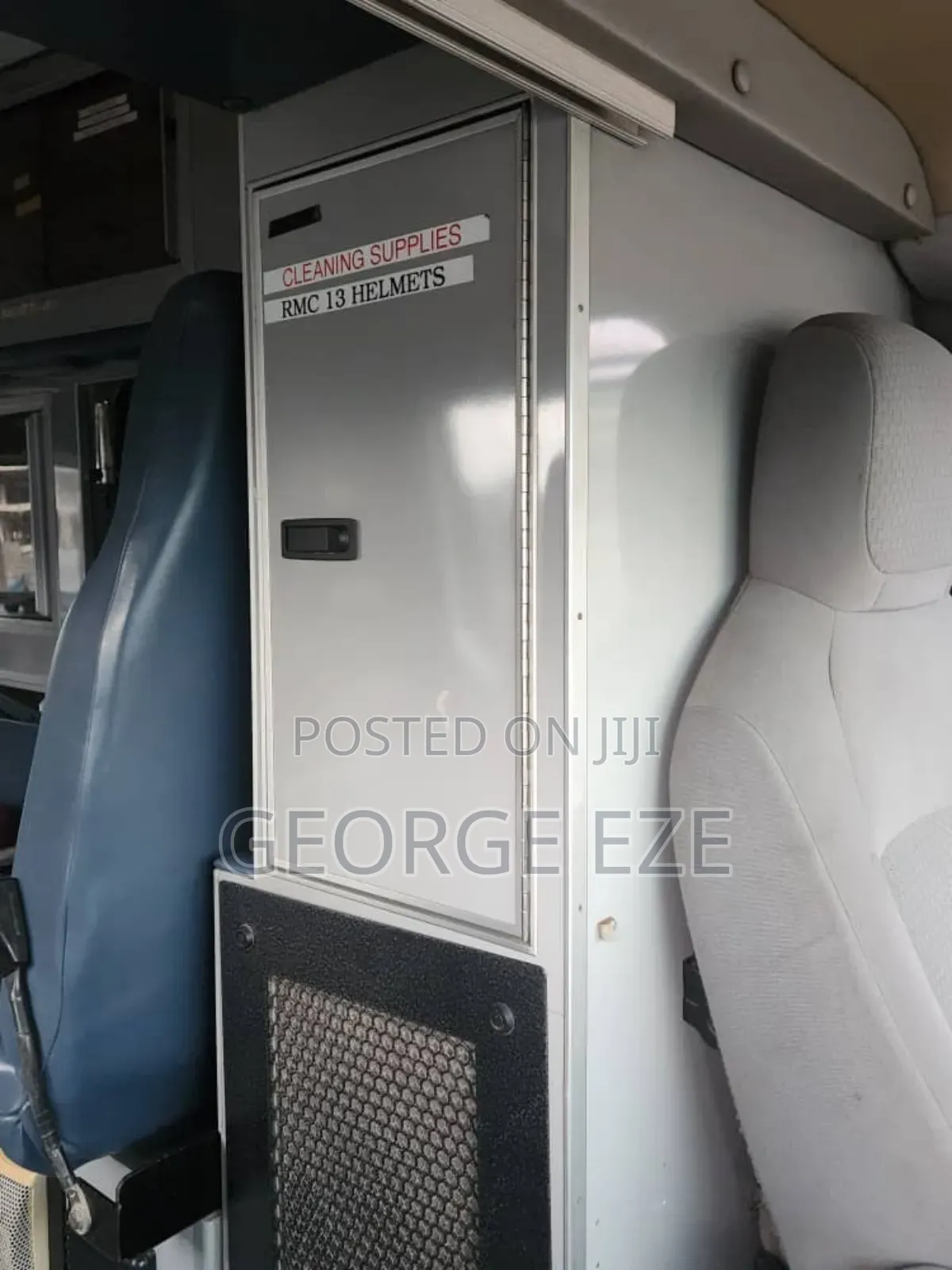 Ford Transit 2010 White