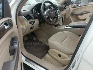 Mercedes-Benz GLK-Class Base GLK 350 4dr 4x2 (3.5L 6cyl 7A) 2015 White