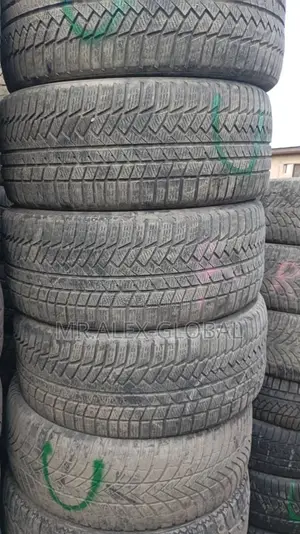 255/55/20 Tires Four Uniform