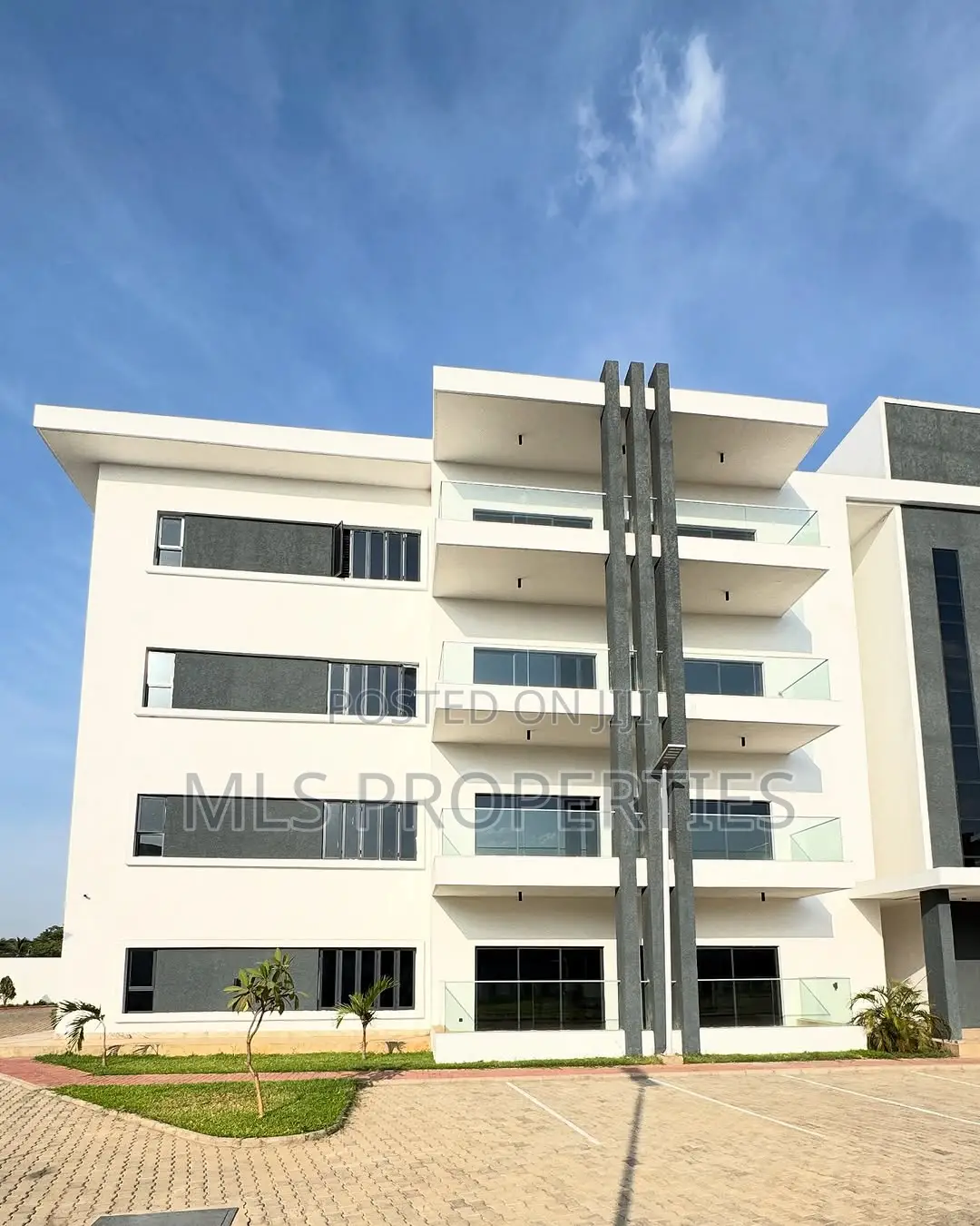 3bdrm Apartment in Jabi Main for rent