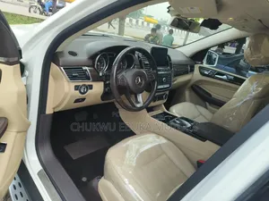 Mercedes-Benz GLE-Class GLE 350d 4MATIC 2017 White