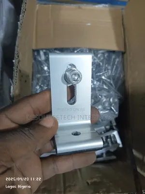 L Foot for Mounting Rails