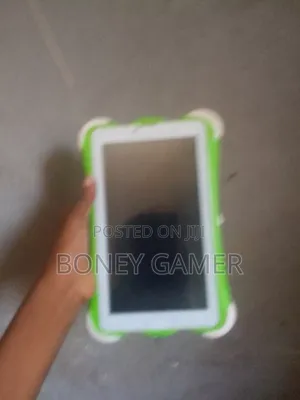 Photo - New Trifone C705 64 GB Green