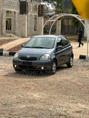 Toyota Yaris 2005 Gray
