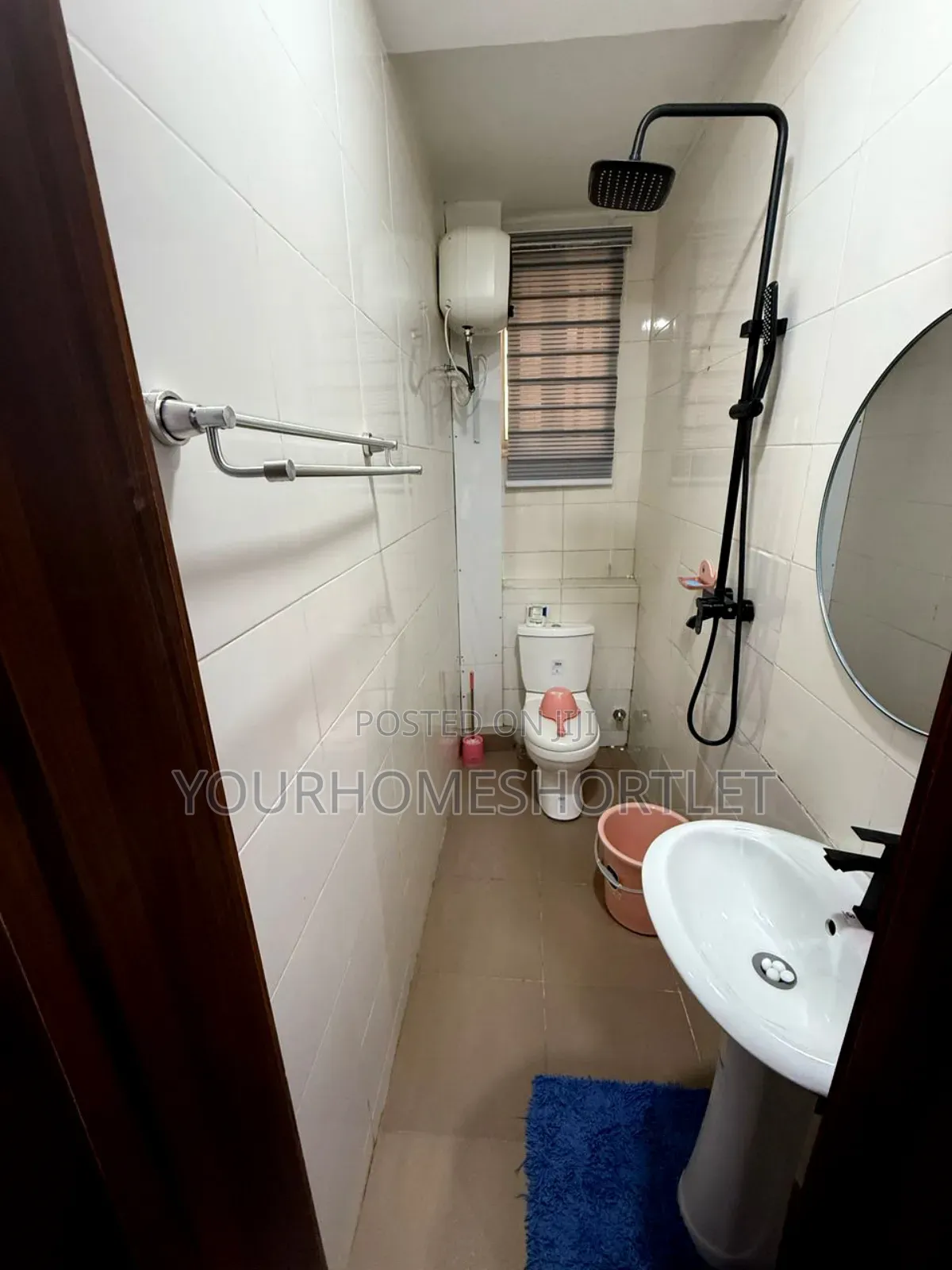Spacious 3 Bedroom in an Estate Ogba
