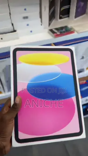Photo - New Apple iPad Pro 10.5 (2017) 64 GB