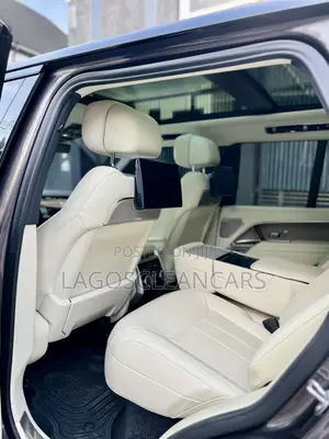Land Rover Range Rover Vogue 2022 Gray