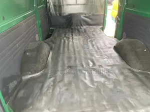 Mitsubishi Delica 2006 Green