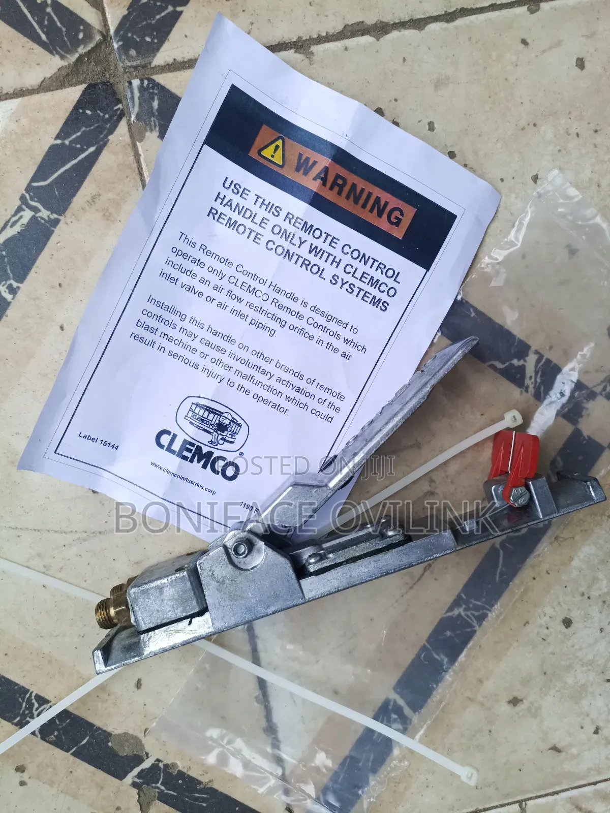 Sand Blasting Deadman Handle Clemco