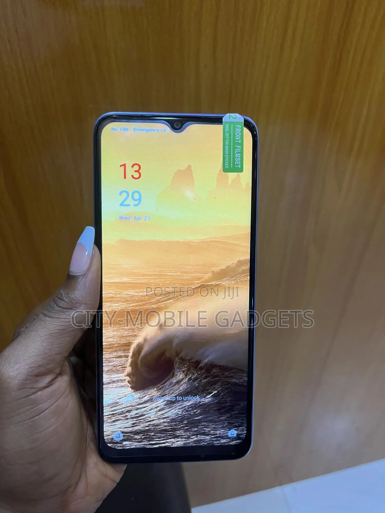 Realme V20 128 GB