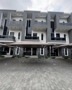 4bdrm Duplex in 1004 for sale