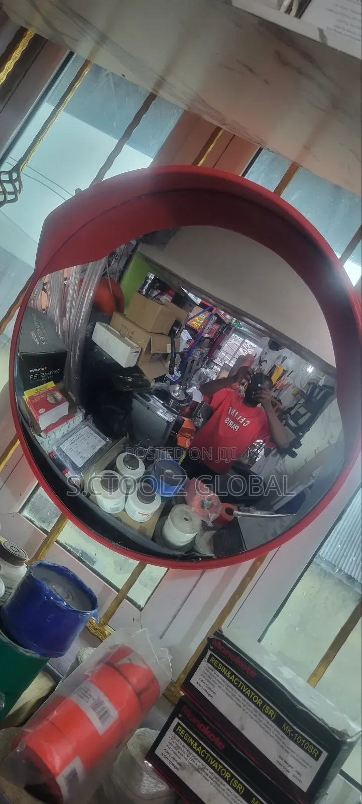 Convex Mirror