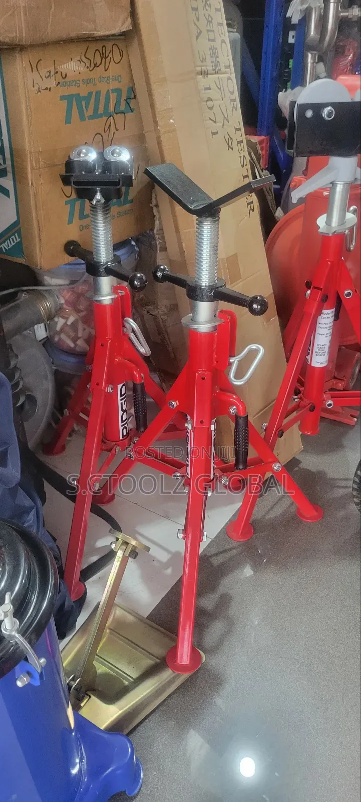 Rigid Tripod Stand