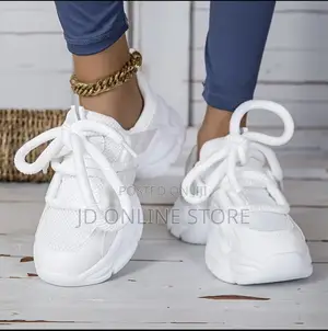 Photo - Women’S Lightweight Casual Sneakers.