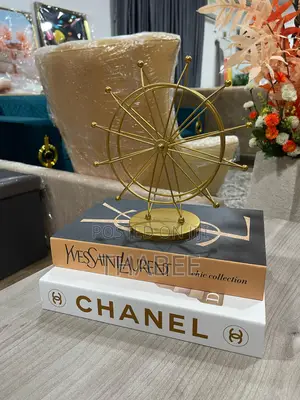 Stationary Gold Ferris Wheel .