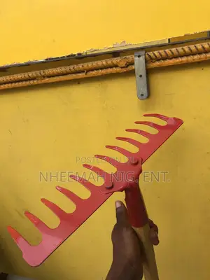 Red Gutter Rake With Stand