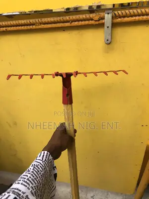 Red Gutter Rake With Stand