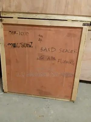 Band Sealer With Air Flusher