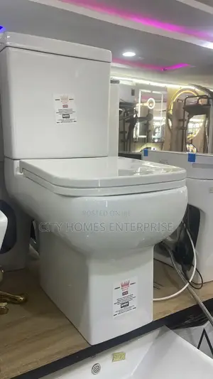 Rockford Luxury Water Closet