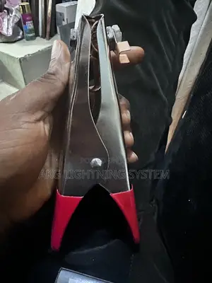 Earth Clamp