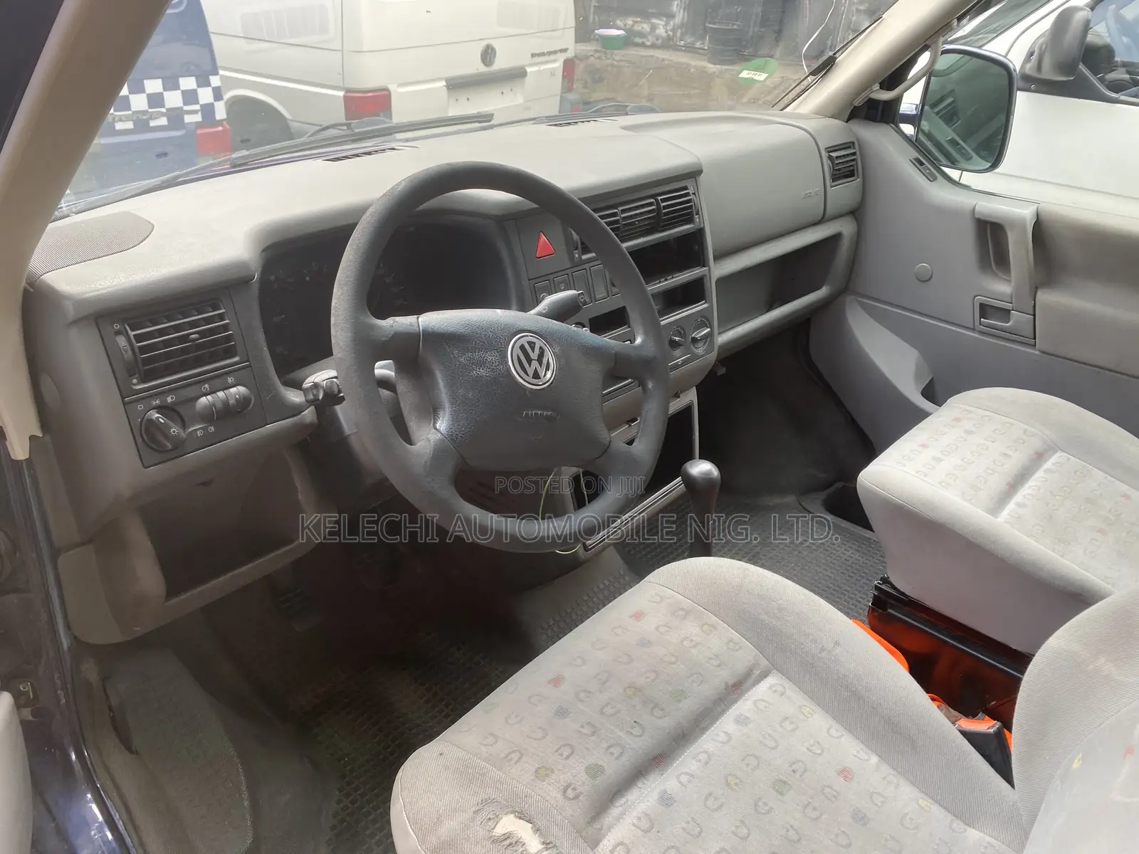 Volkswagen Transporter 2004 Blue