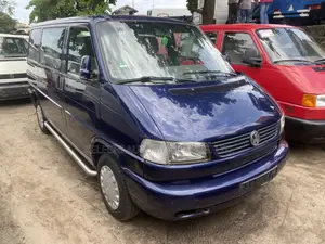 Volkswagen Transporter 2004 Blue
