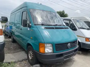 Volkswagen Transporter 2003 Green