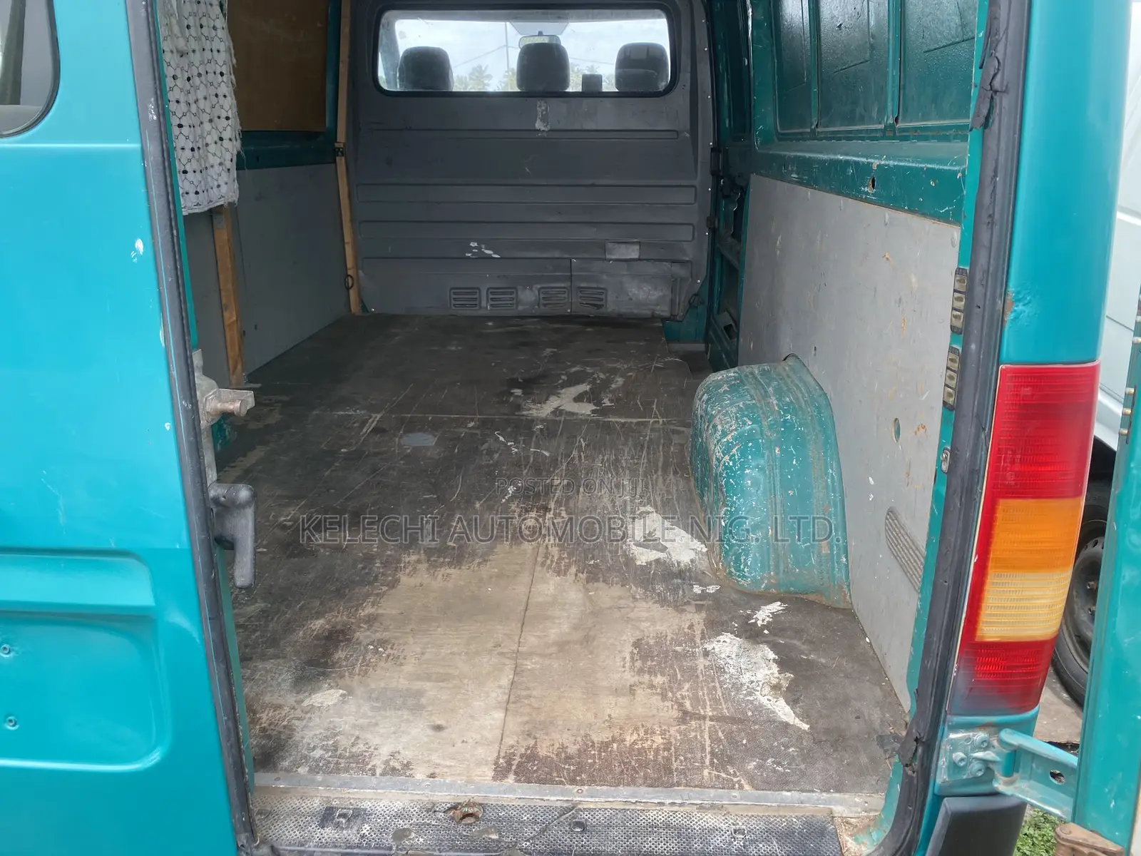 Volkswagen Transporter 2003 Green