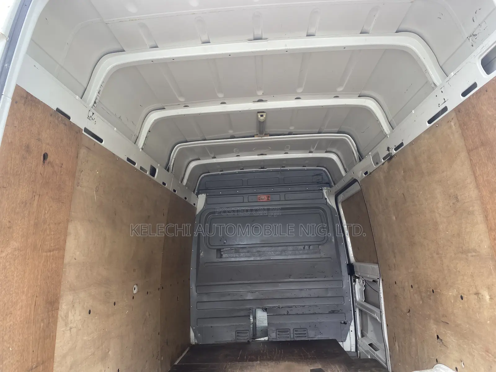 Volkswagen Transporter 2004 White
