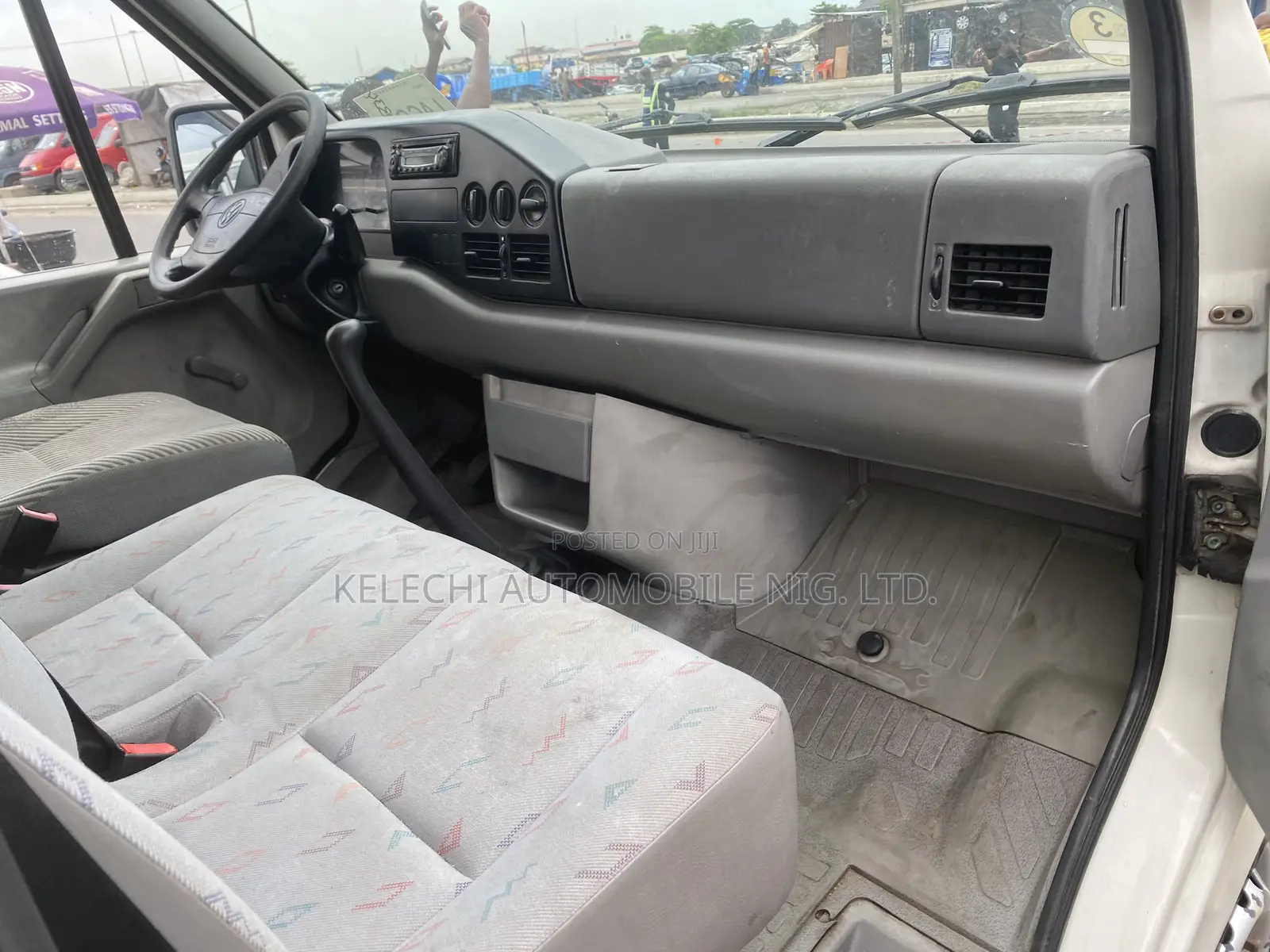 Volkswagen Transporter 2004 White